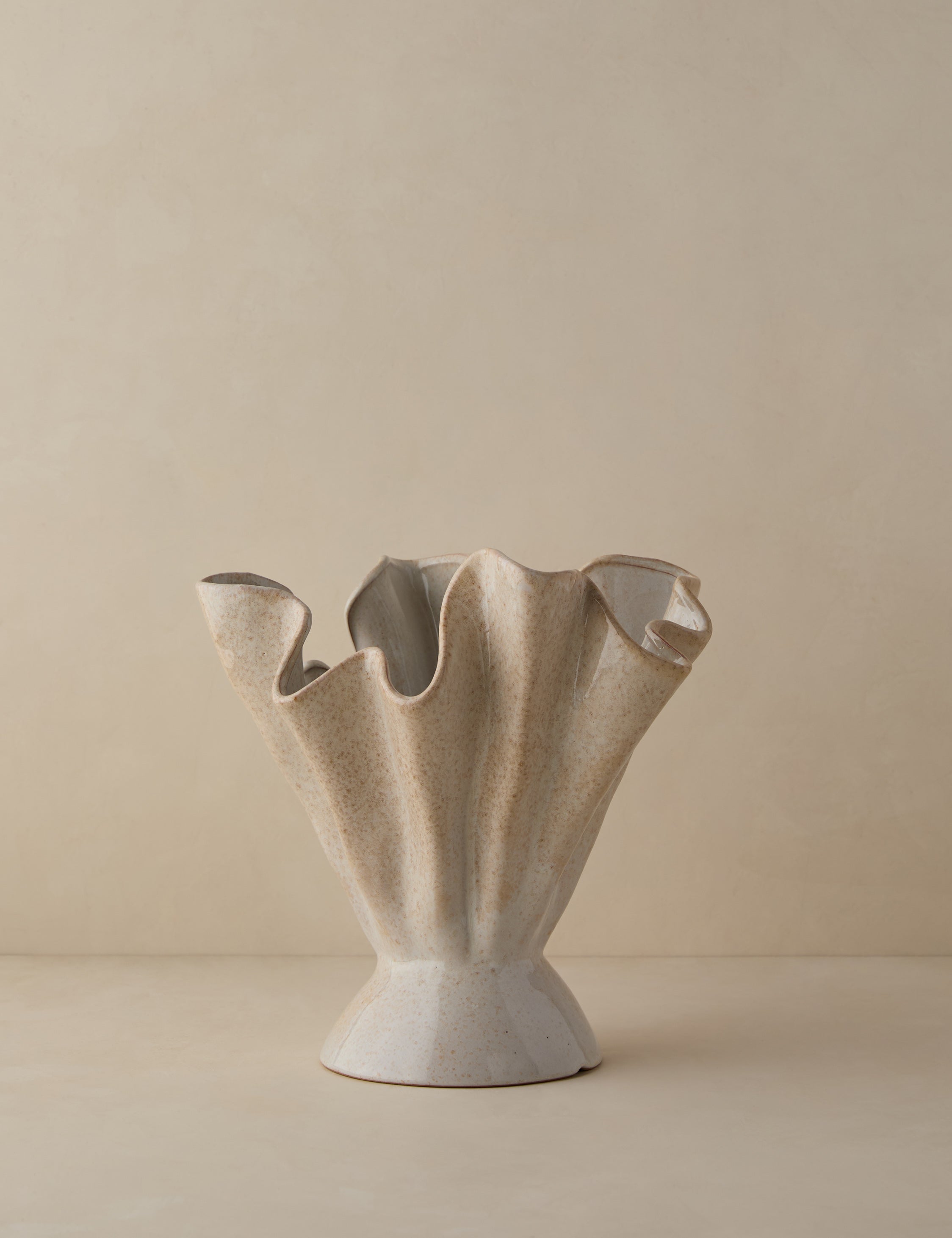 Darcia Vase