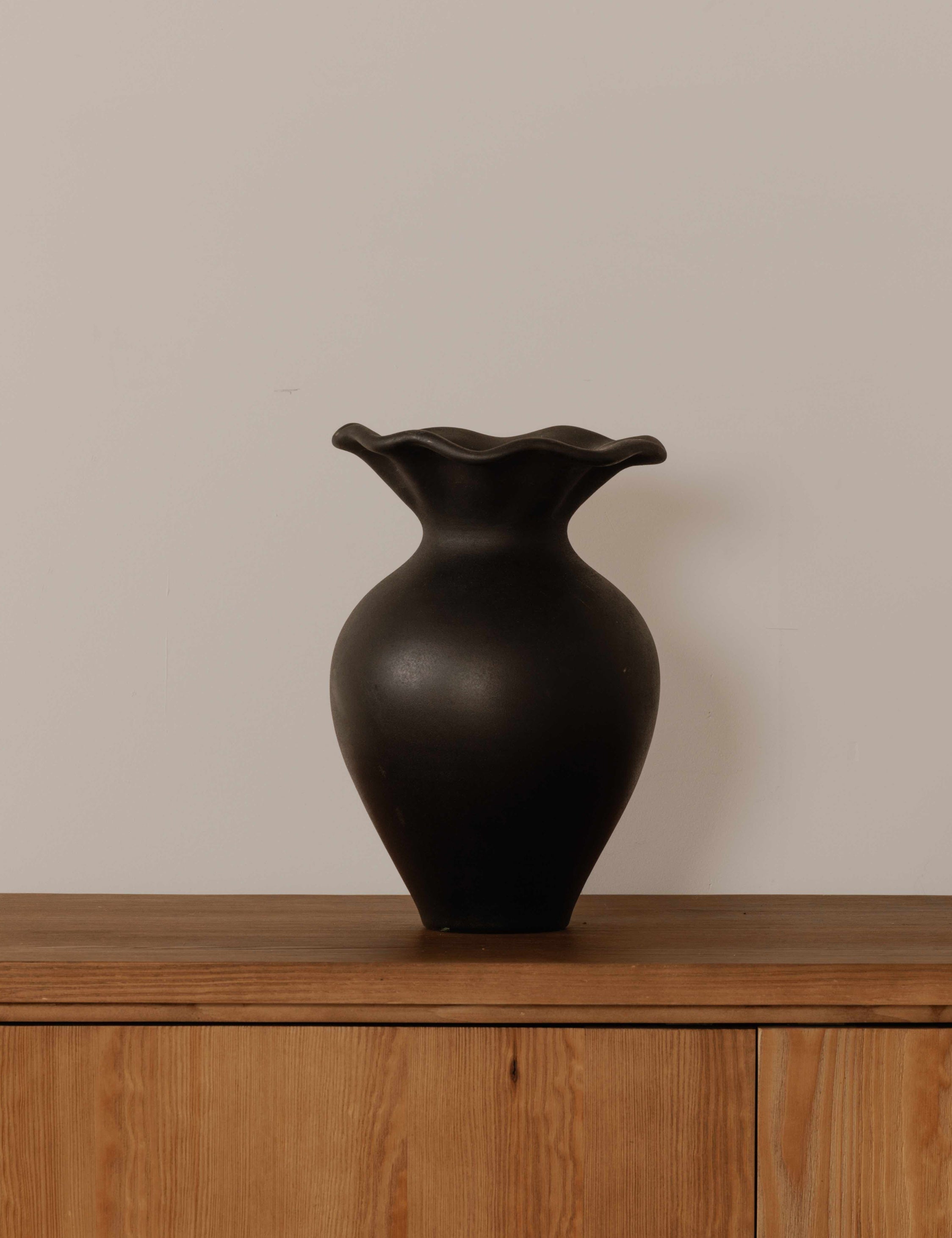 Dosman Decorative Vase